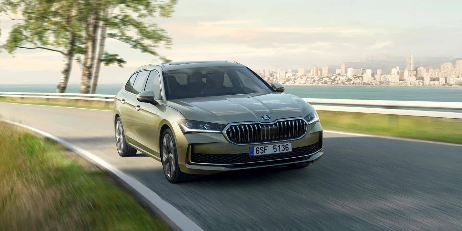 Dlhodobý prenájom auta Škoda superb combi 