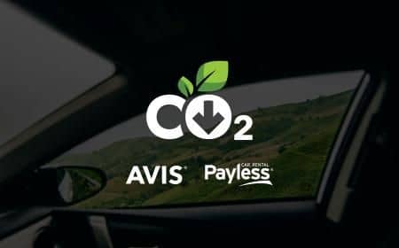 Limitujeme emisie áut na prenájom v kontexte CO2 na minimum.