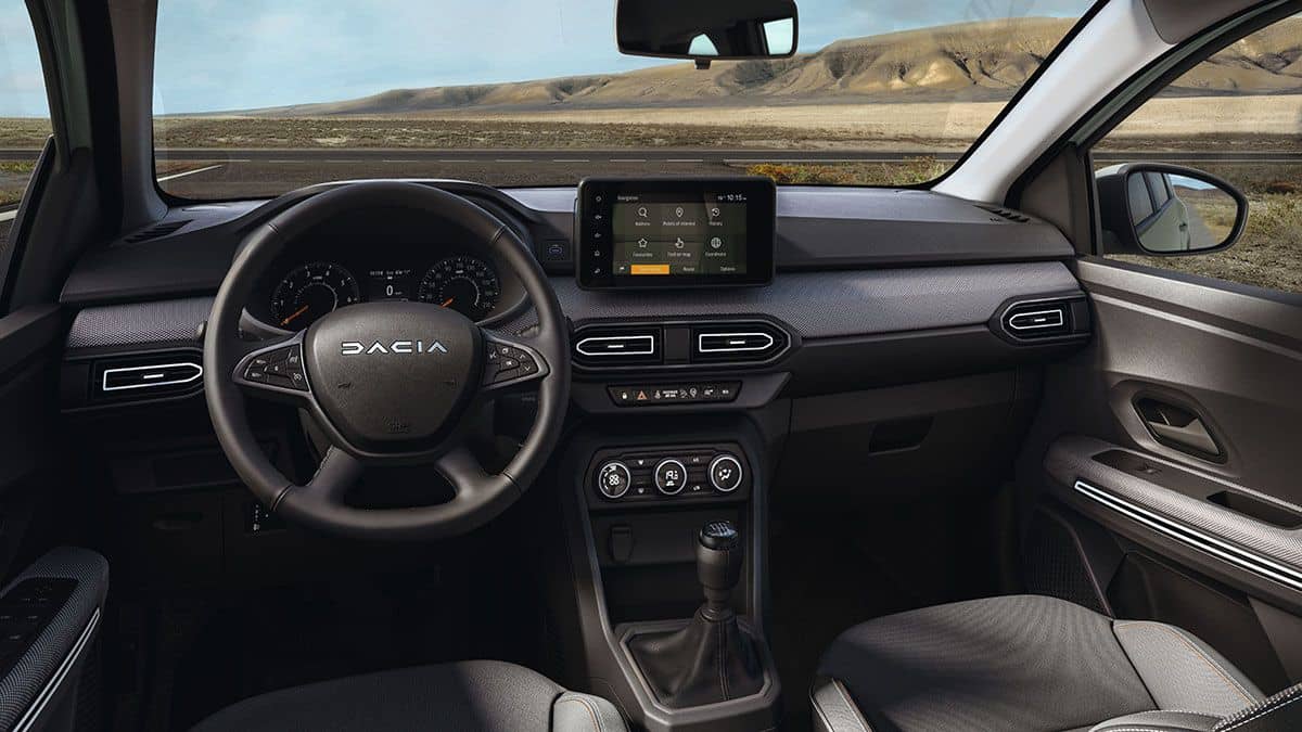 Interiér auta Dacia Sandero na dlhodobý prenájom.