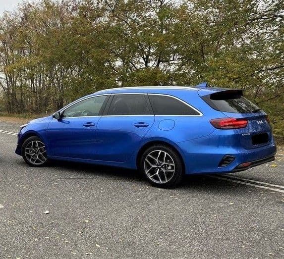 Dlhodobý prenájom auta Kia Ceed SW