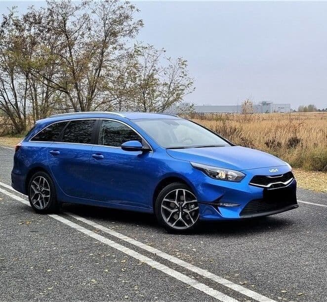 Exteriér auta Kia Ceed SW na dlhodobý prenájom