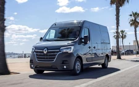 Renault Master na dlhodobý prenájom od Avis Maxirent.