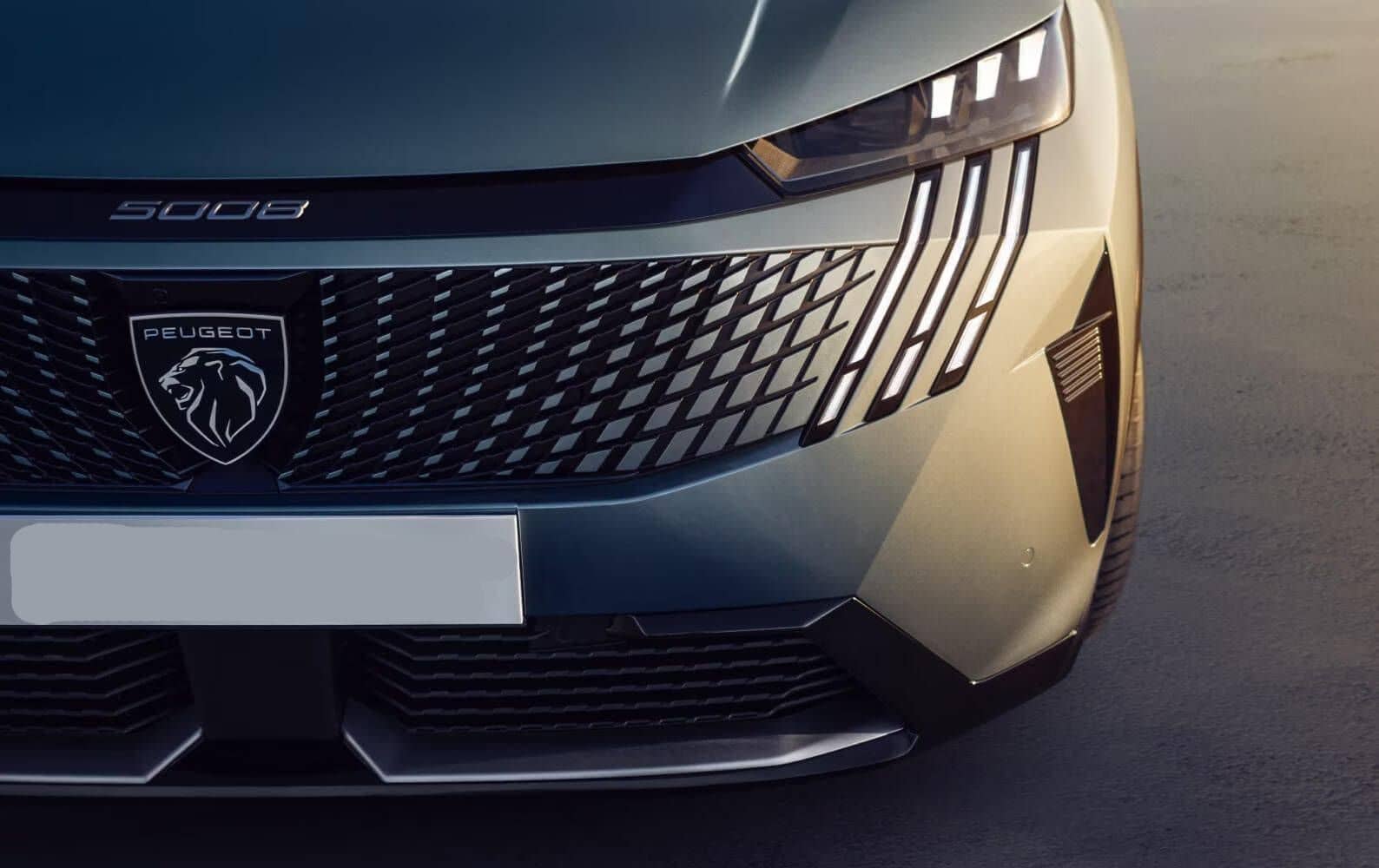 Detail auta Peugeot 5008 od AVIS Maxirent