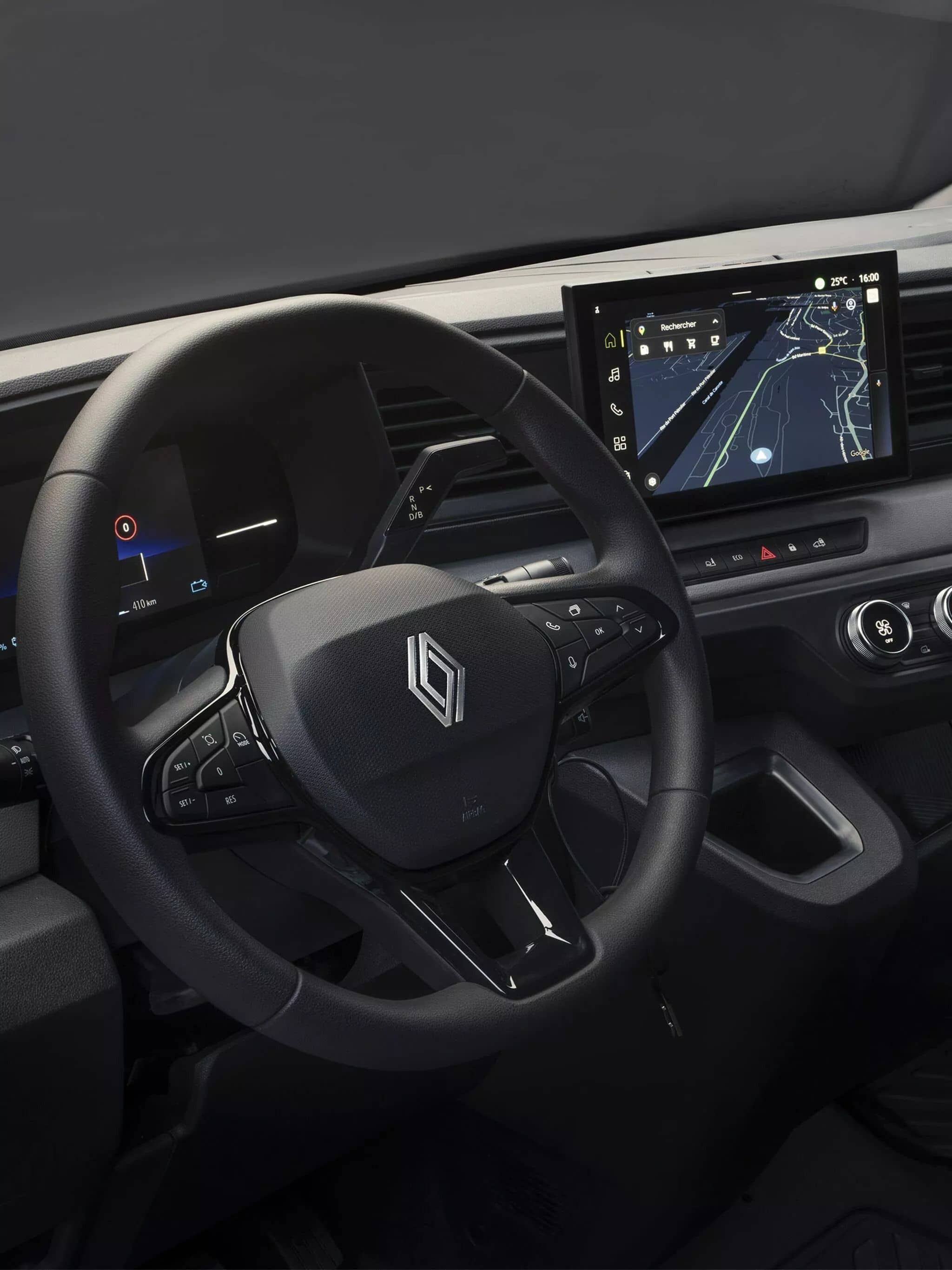 Interiér dodávky Renault Master Extra od AVIS Maxirent